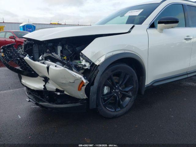 INFINITI Qx Luxe Awd Image 15