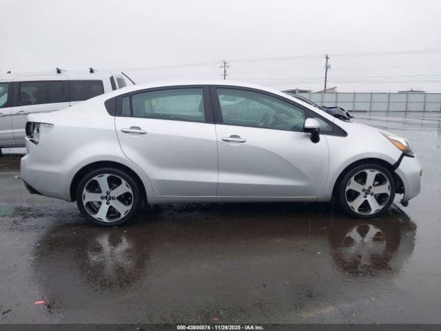 Kia Rio Sx Image 12