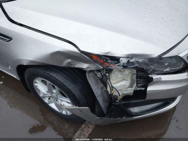 Kia Optima Lx Image 15