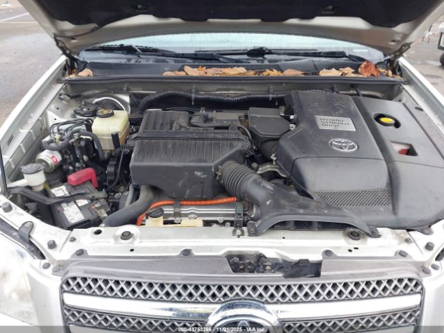 Toyota Highlander Limited V6 Image 3