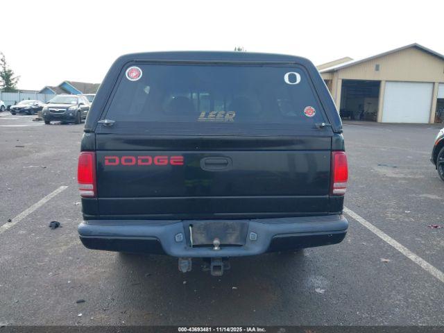 Dodge Dakota Image 17