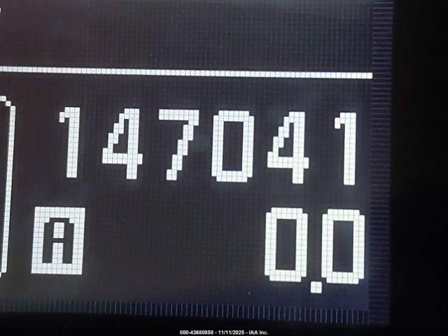 INFINITI Ex Journey Image 16