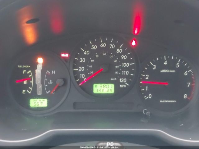 Subaru Impreza 2.5i Image 12