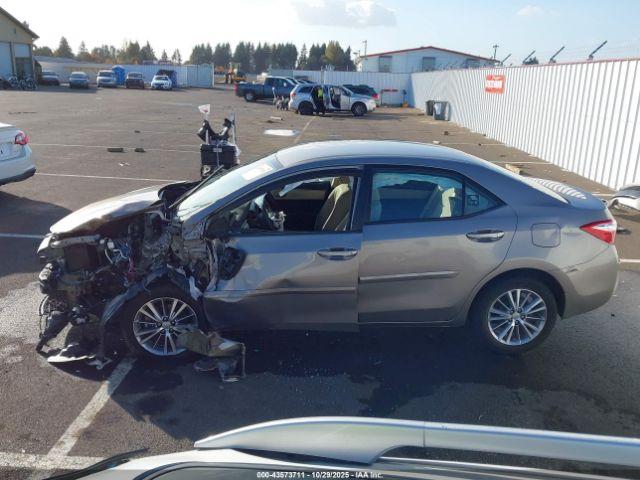 Toyota Corolla Le Plus Image 11