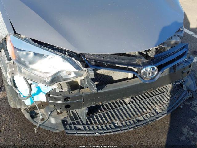 Toyota Corolla Le Plus Image 15