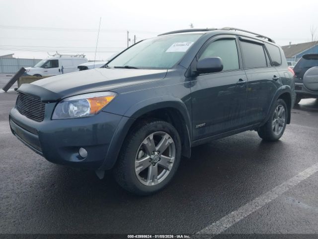 Toyota RAV4 Sport V6 Image 9