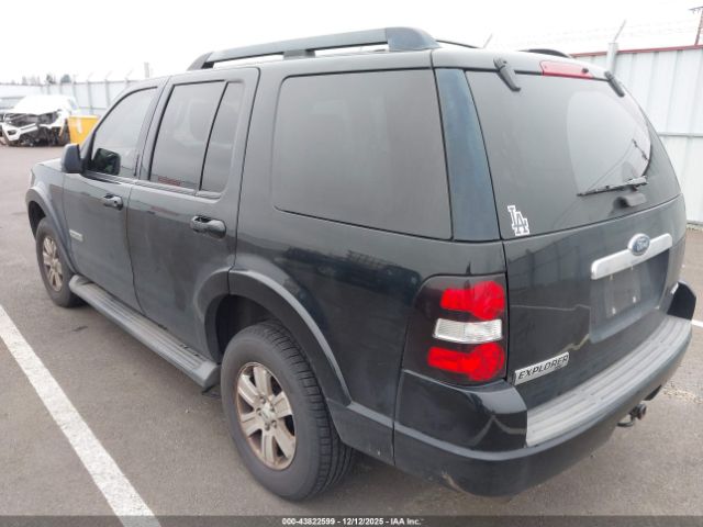 Ford Explorer Xlt Image 3