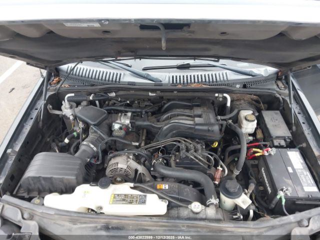 Ford Explorer Xlt Image 9