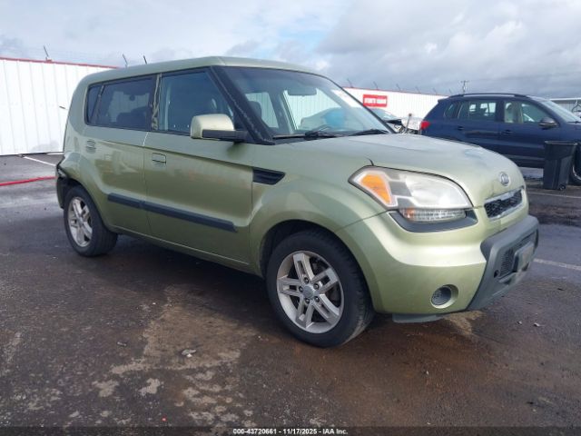 Kia Soul + Image 1