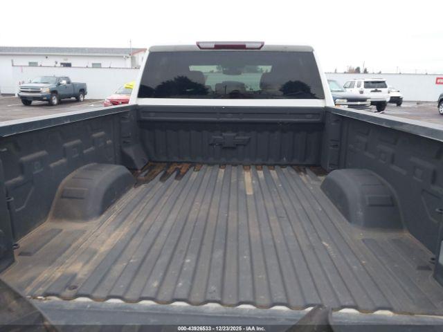 Chevrolet Silverado 2500 4wd  Standard Bed Lt Image 2