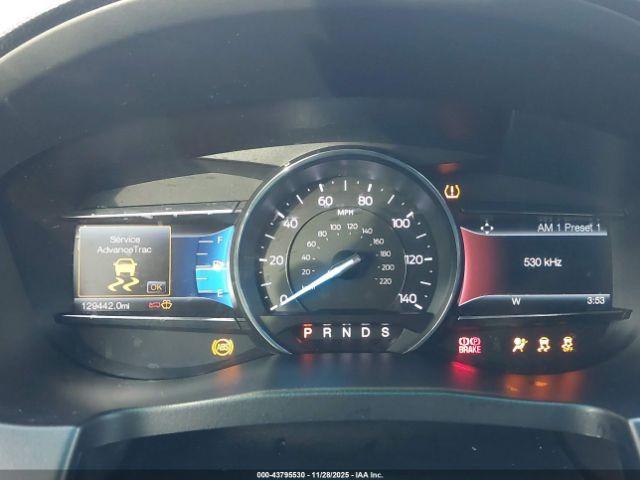 Ford Explorer Sport Image 7