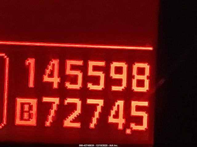 INFINITI Ex Journey Image 16