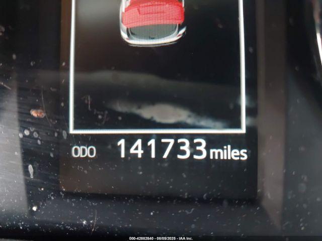 Toyota RAV4 Xle Image 7