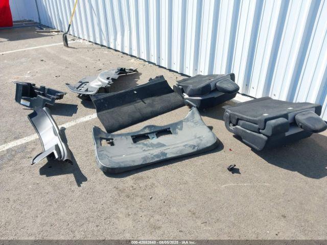 Toyota RAV4 Xle Image 11