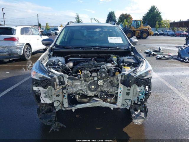 Subaru Crosstrek Premium Image 8