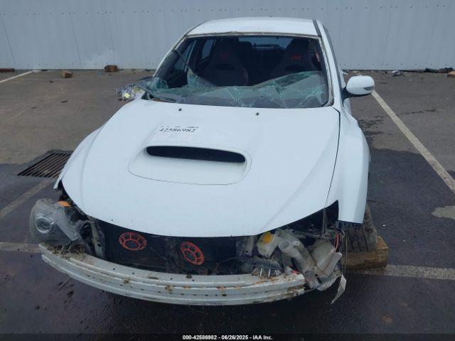 Subaru Impreza Image 17